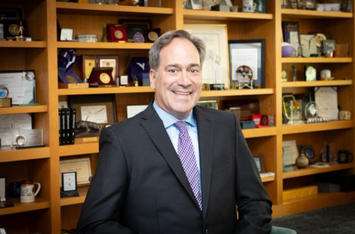 ACS awards Chad Mirkin 2027 Priestley Medal