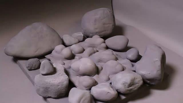 Material Mimics 3-D Camouflage Abilities of an Octopus (4 of 8)