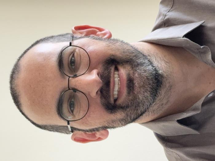 Dr Avinoam Shye