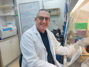Prof. Eran Perlson