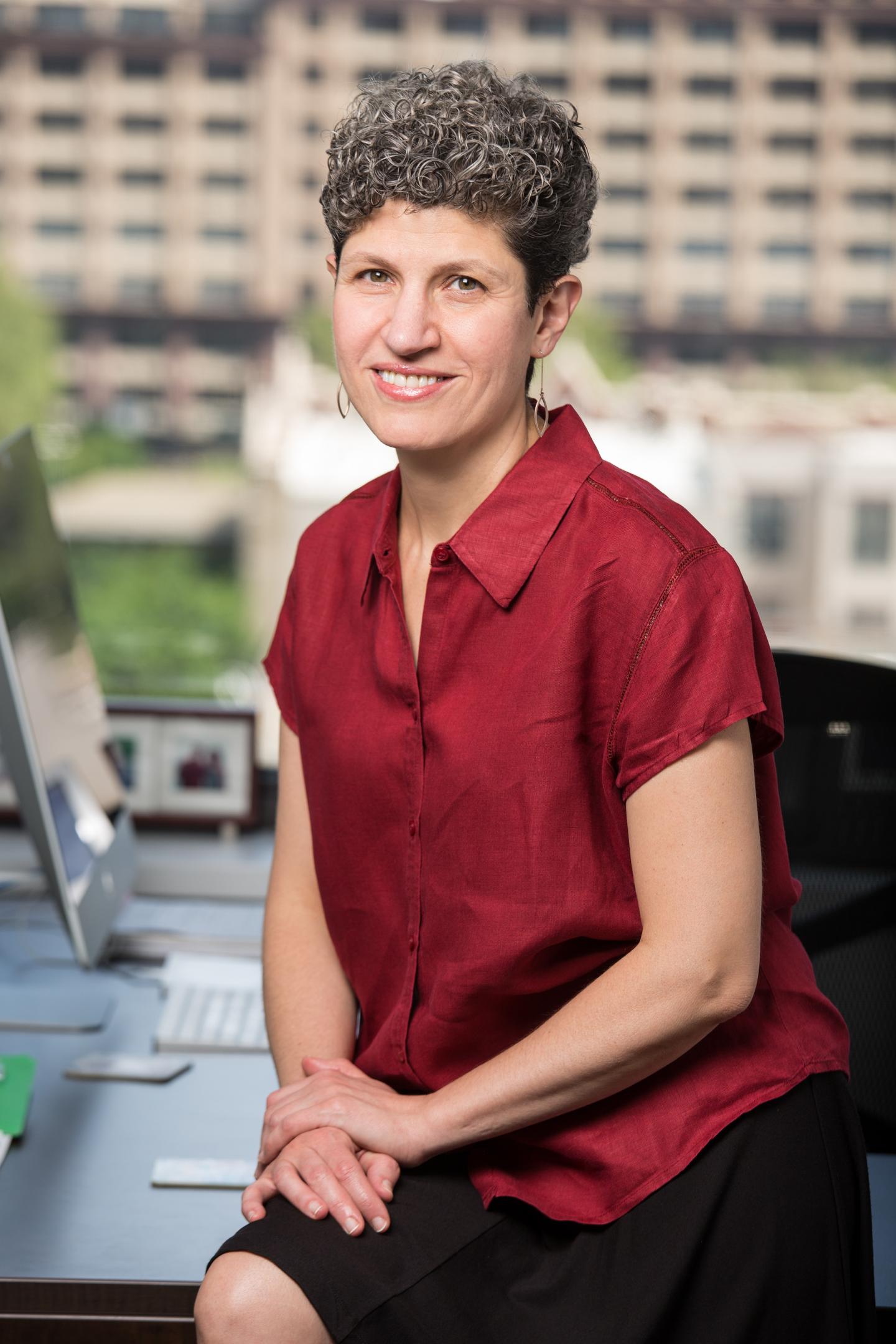 Wireless Communications Pioneer Elza Erkip Honored by IEEE