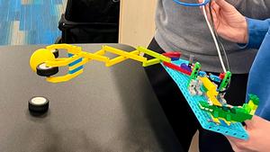 Biomimetic device