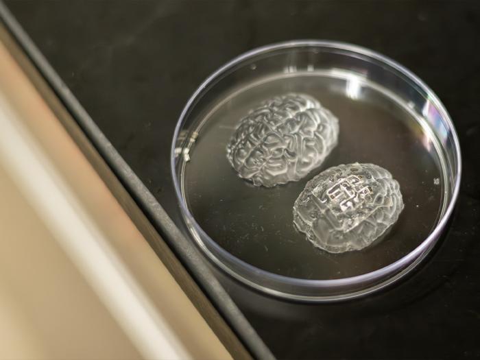 various 3D shapes with operational circuits and antennas