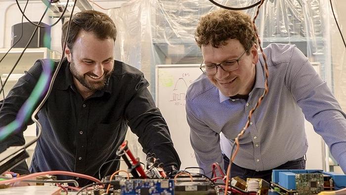 Collaborating on software-defined power electronics in Columbia Engineering's MPlab.