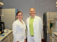 Jennifer Kaiser and Prof. Dr. Andreas Möglich, University of Bonn