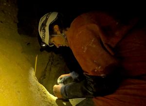 Devils Canopy Cave (Alaska)