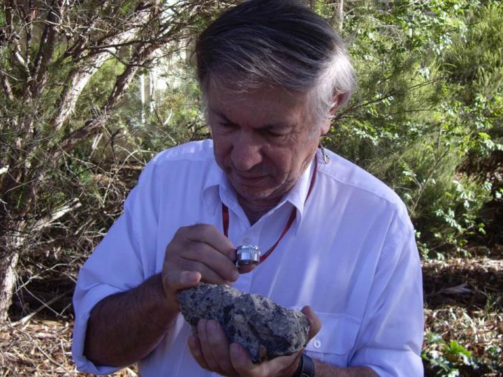 Andrew Glikson, Australian National University
