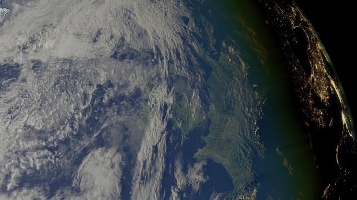 Planetary-Scale Atmospheric Circulation Over Europe and the North Atlantic