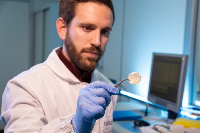 IIT's environmentally friendly plant-based bandage