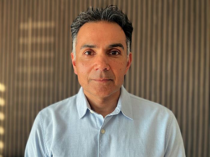 Neil Lagali