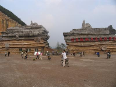 The Timing and Conditions of Earth's Largest Extinction (4 of 5)