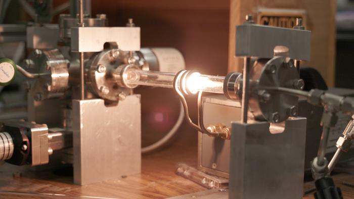 Researchers create first functional semiconductor made from graphene