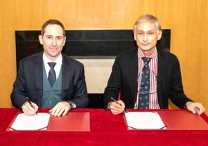 A signing ceremony held at Lingnan University for an Agreement of Friendship and Cooperation between the Hong Kong Catastrophic Risk Centre at Lingnan University and Kobe University