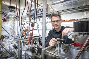 TU Graz femtosecond laser laboratory