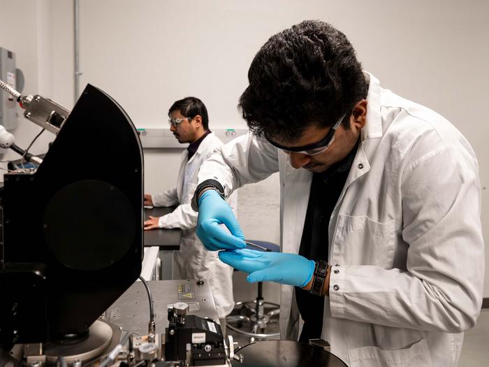 2D Thermal Sensor Lab Photo