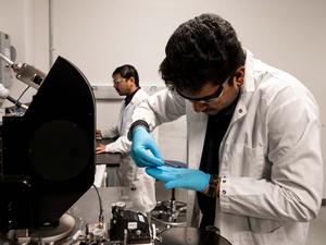 2D Thermal Sensor Lab Photo