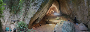 Arma Veirana Cave
