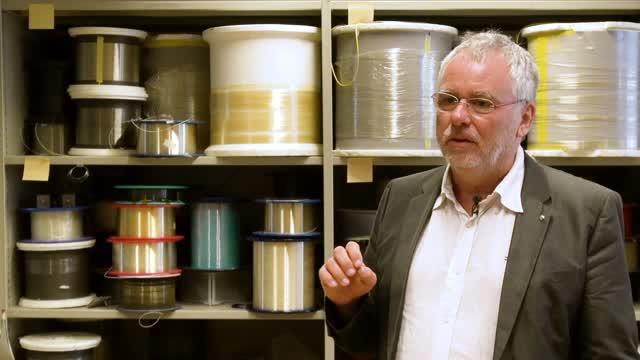 Using Air to Amplify Light