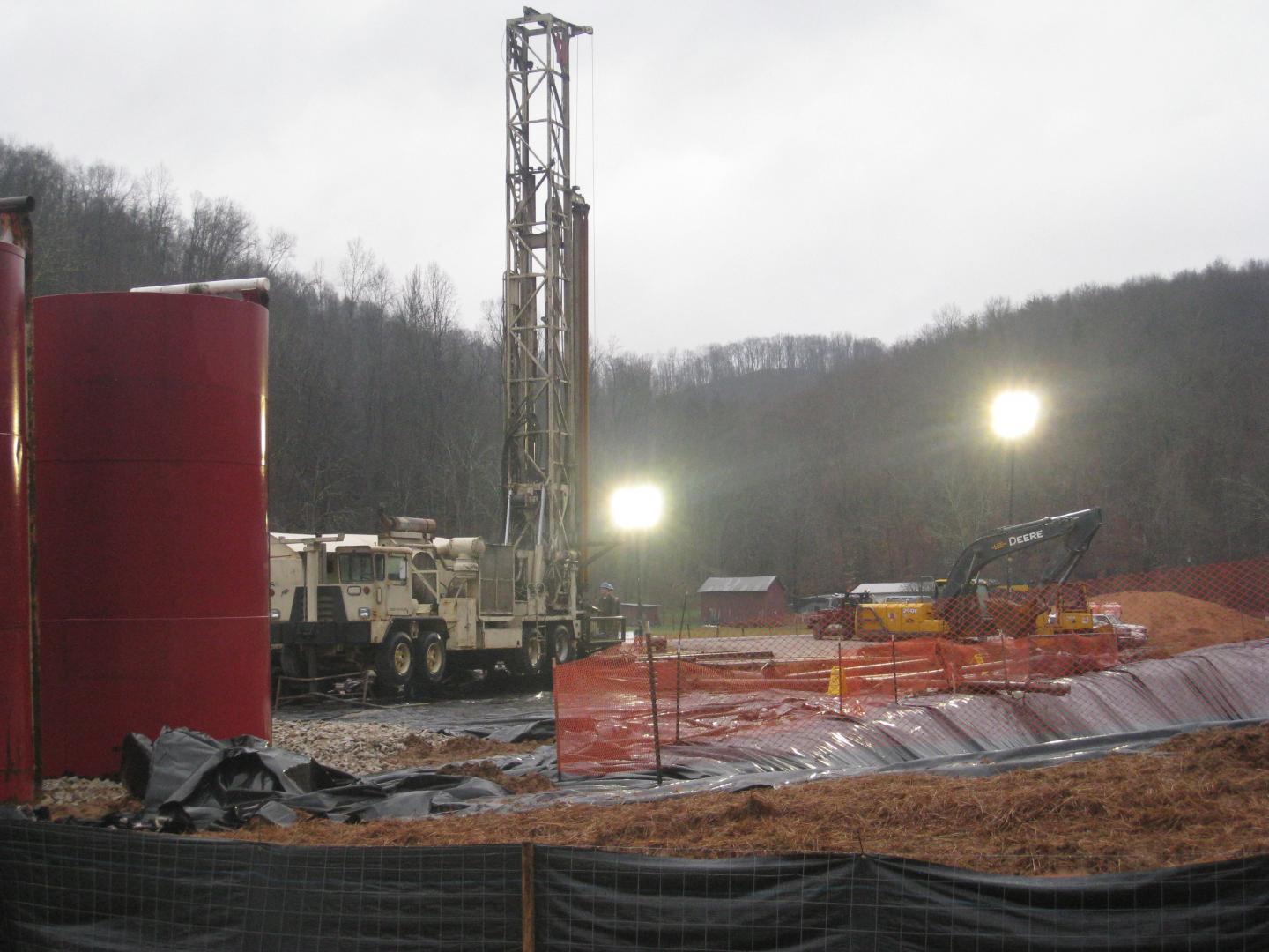Vengosh WV Shale Gas Spill