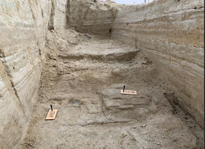 Prints at base of trench 2