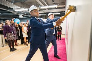 State Senate Deputy Leader Michael Gianaris and Queens Borough President Donovan Richards Jr. break ground for the new Intensive Care Unit at Mount Sinai Queens.