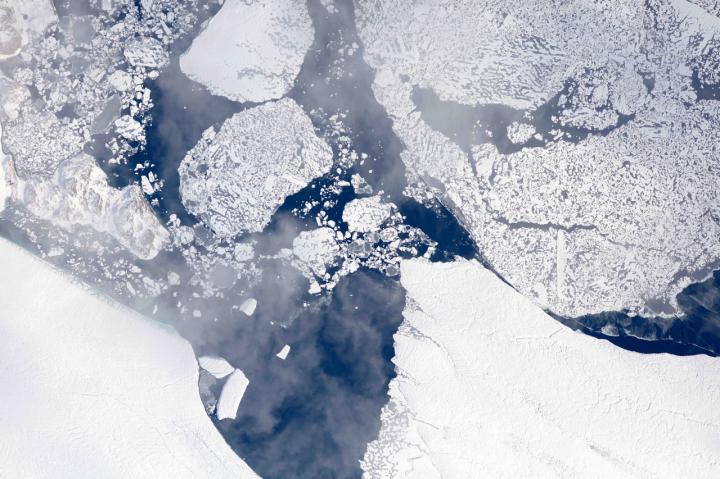 NASA Flights Map Summer Melt of Greenland Land Ice