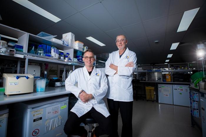 Professor Peter TImms and Dr Sam Phillips from UniSC's Centre for Bioinnovation