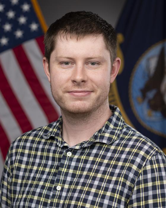 Naval Research Lab Electronics Engineer Receives 2024 Robert T. Hill Best Dissertation Award