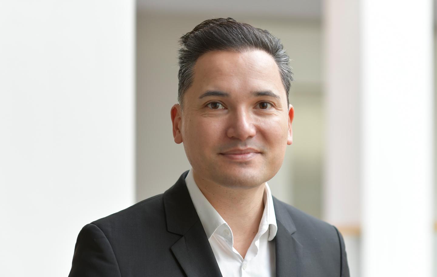 Prof. Dr. Surjo R. Soekadar, Charité - Universitätsmedizin Berlin  