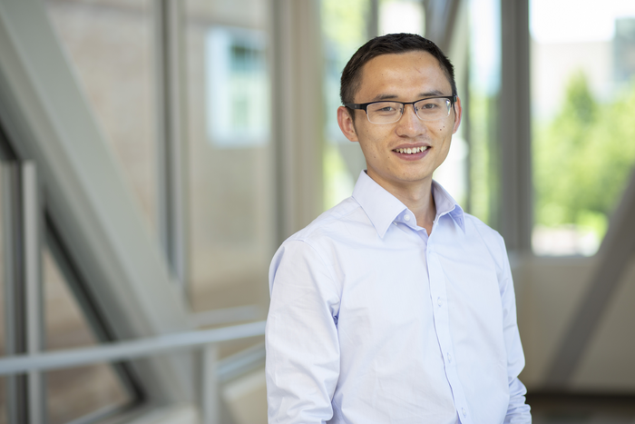 Hongjie Wang