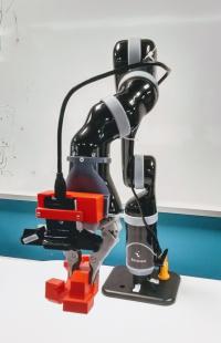 Closing the Loop for Robotic Grasping