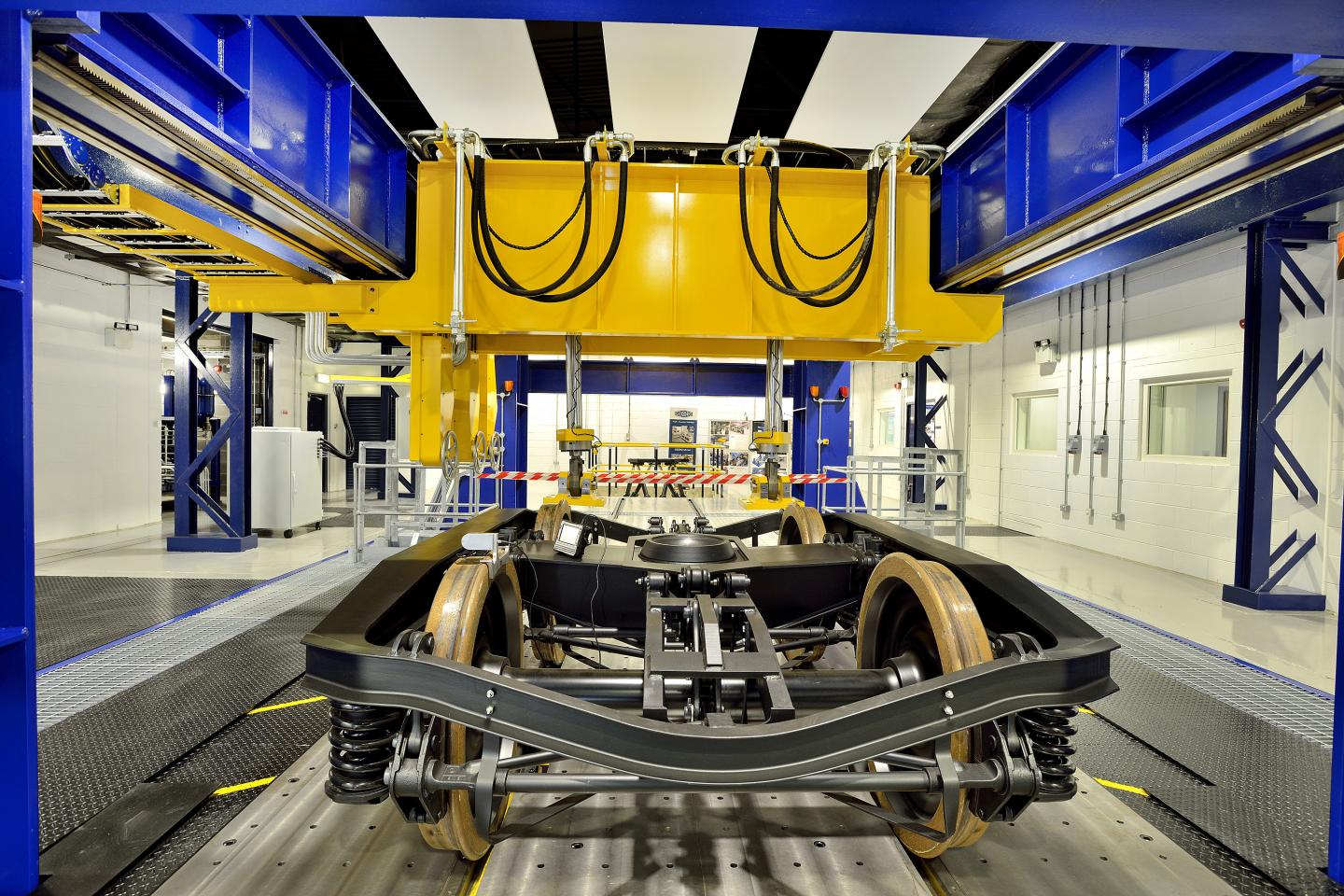 Lightweight Carbon Fiber Rail Bogie Frame Wins JEC 2018 Composites Awards in Paris (2 of 2)