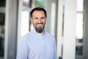 Robert Winkler from the Institute for Electron Microscopy and Nanoanalysis at Graz University of Technology.