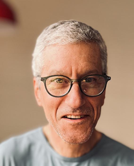 Dr. Peter H. Niewiarowski