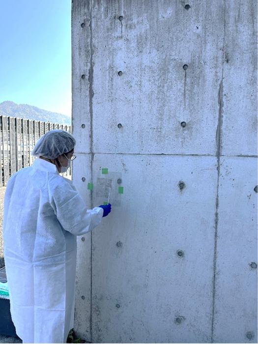 Extracting samples from concrete specimens_1