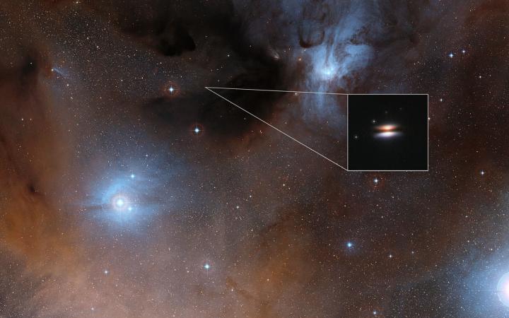 The Flying Saucer Protoplanetary Disc around 2MASS J16281370-2431391