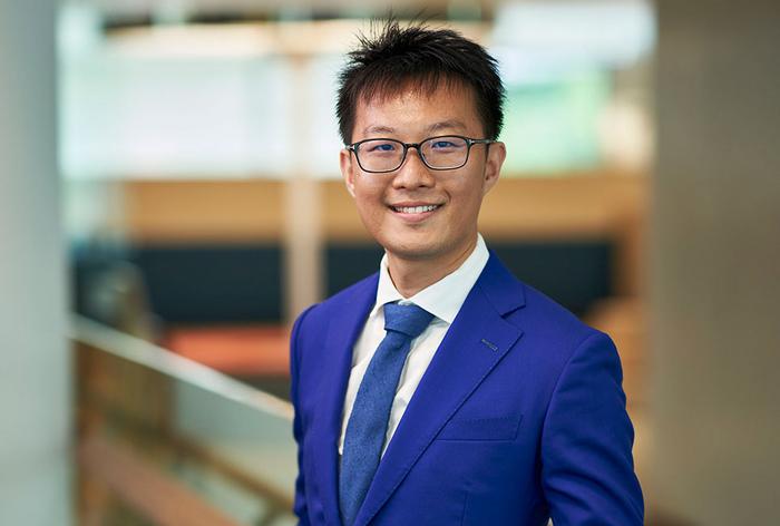 SMU Associate Professor Kenneth Tai