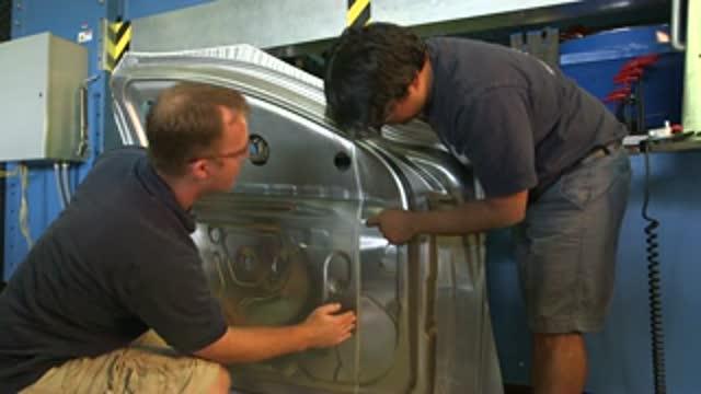 PNNL Researchers Develop Process for Increased Use of Aluminum in Autos (3 of 3)