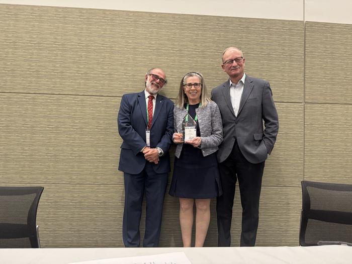 Dr. Lisa Satlin wins ASPN Foudner's Award 2026