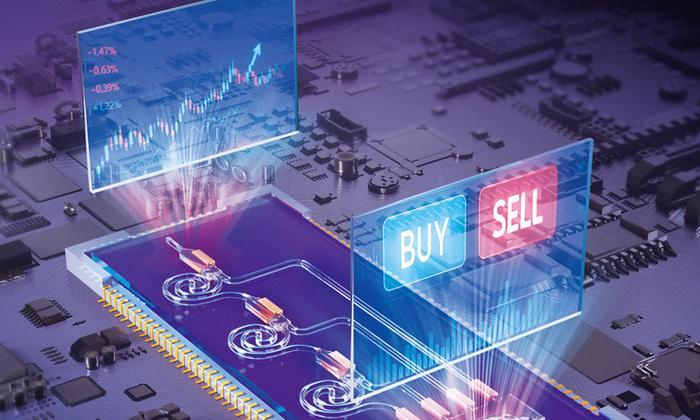 The proposed optical computing chip enables the high-speed, parallel processing for quantitative trading with unprecedented low latency, accelerating the crucial and demanding step of feature extraction.