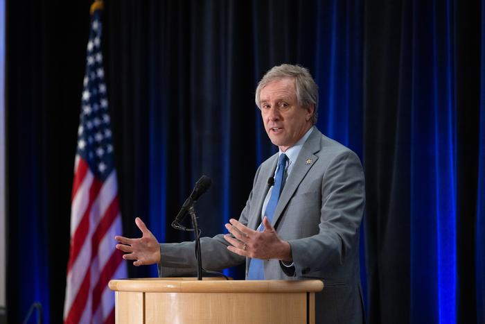 David Hochschild