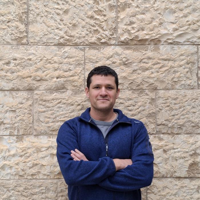 Dr. Guy Dagan