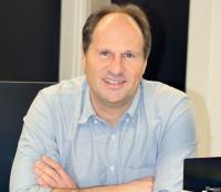 Dr. Thomas Huser, Bielefeld University
