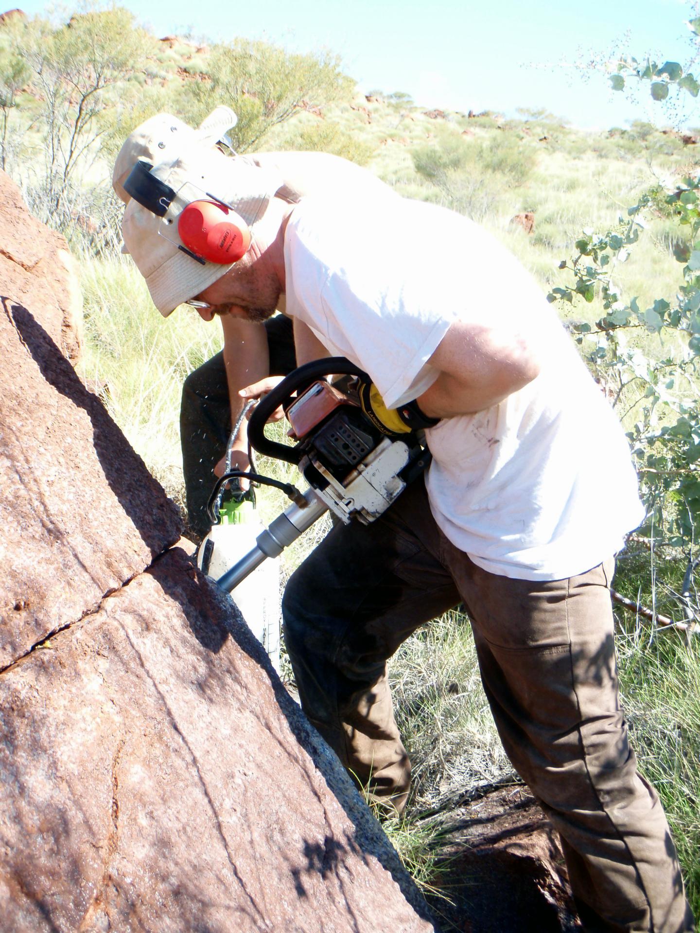 Geodynamo Drilling