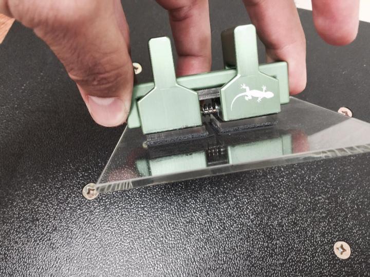 Gecko Grippers