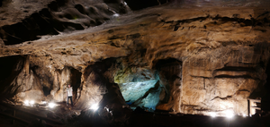 Where were Herod the Great's royal alabaster bathtubs quarried?