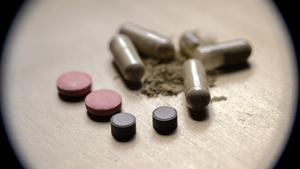 7-OH and kratom products