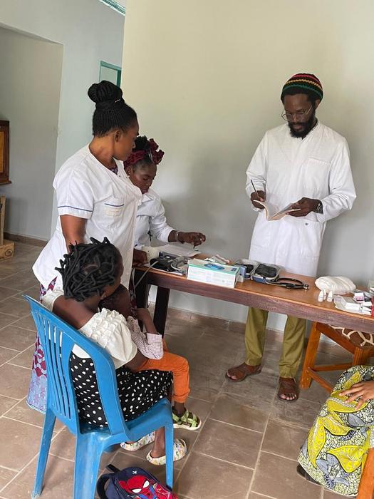 Antimalarial four-drug combination study in Gabon