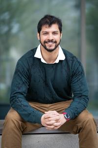 First author Suyash Naik