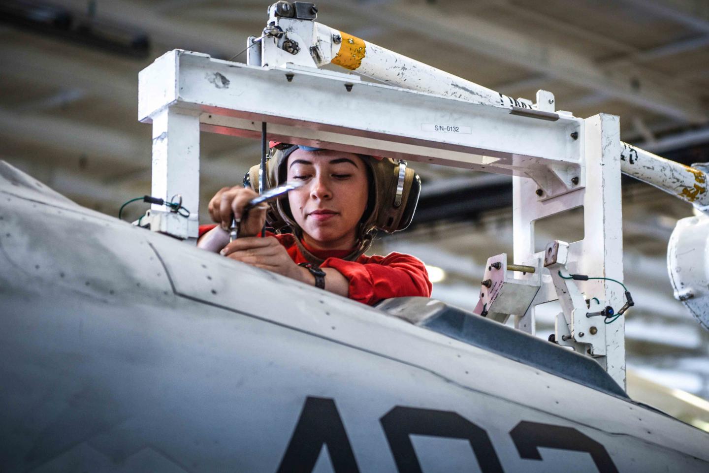 Navy F-18 Maintenance